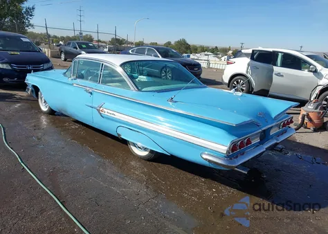1960 Chevrolet Impala z USA, uszkodzony, nr VIN 01837N112021